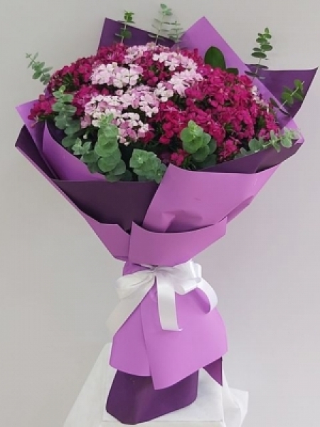 Hüsnü Yusuf Buketi