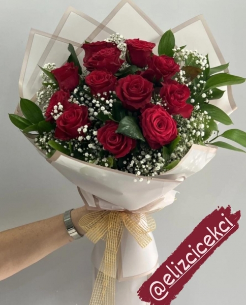 11 Adet Kırmızı Gül Buket